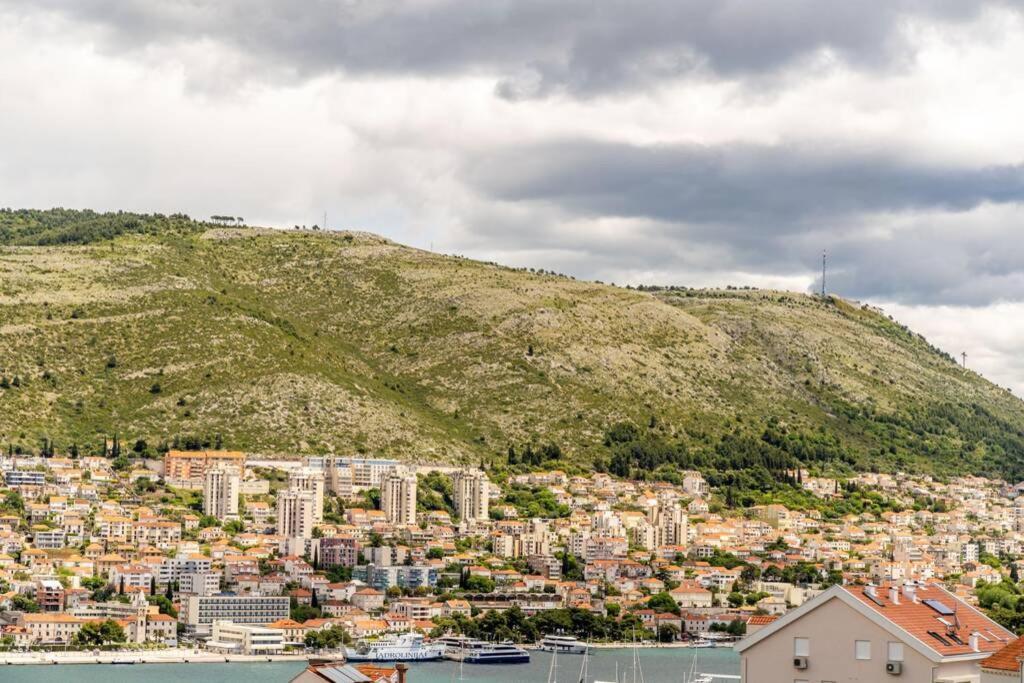 Villa Diana: Bayside View Beauty - A Romantic Home Dubrovnik Exterior photo